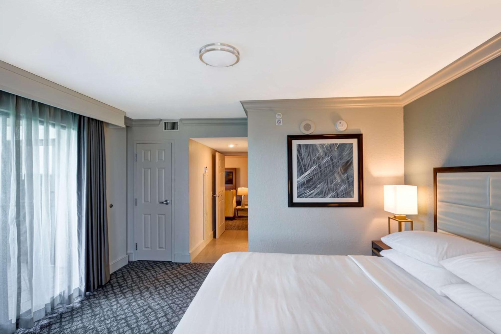 Embassy Suites By Hilton Orlando Downtown Εξωτερικό φωτογραφία